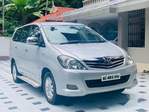 Used Toyota Innova 2.5 V 8 STR, 2011 MT for sale in Kochi 