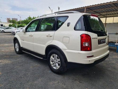 Used 2013 Mahindra Ssangyong Rexton RX7 AT in Ahmedabad 