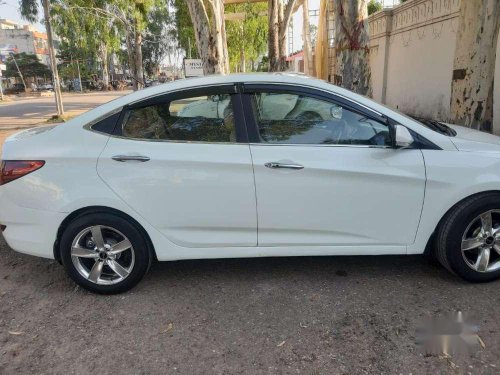 Hyundai Fluidic Verna 2012 MT in Chandigarh 