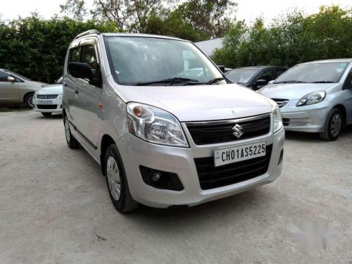 Used 2013 Maruti Suzuki Wagon R LXI MT for sale in Chandigarh 