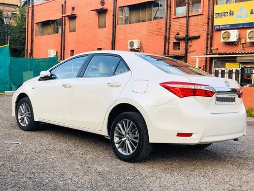 Used Toyota Corolla Altis 2016 AT for sale in New Delhi