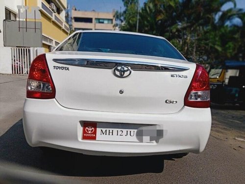 Used Toyota Platinum Etios 2013 MT for sale in Nashik 