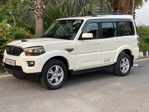 Used 2017 Mahindra Scorpio MT for sale in New Delhi