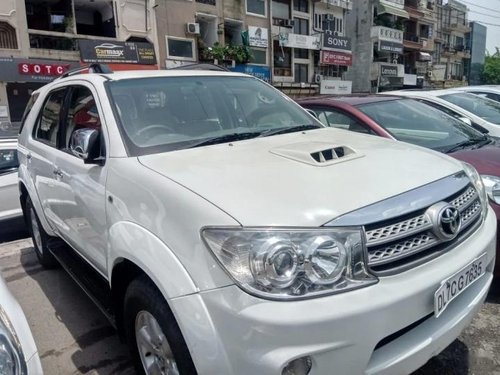 Used 2011 Toyota Fortuner MT for sale in New Delhi