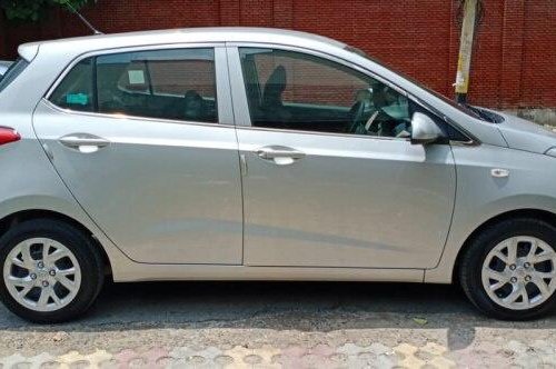 Used 2018 Hyundai Grand i10 AT for sale in New Delhi