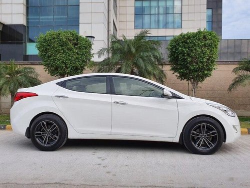 Used 2014 Hyundai Elantra AT for sale in New Delhi