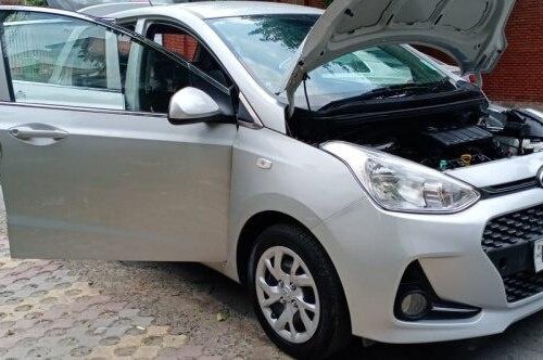 Used 2018 Hyundai Grand i10 AT for sale in New Delhi