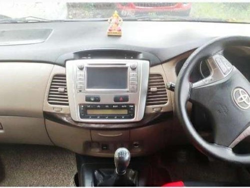 Used Toyota Innova 2.5 VX 8 STR 2015 MT in Guwahati 