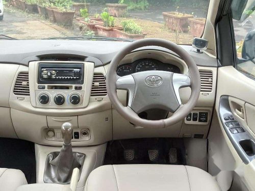 Toyota Innova 2.5 G 7 STR BS-IV, 2013, MT in Mumbai 
