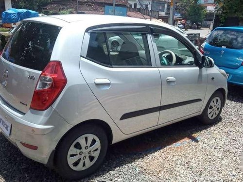 Hyundai i10 Magna 1.2 2011 MT for sale in Thrissur 