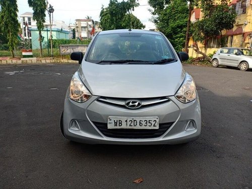 Used Hyundai Eon Magna 2016 MT for sale in Kolkata