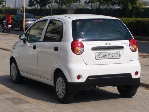 Chevrolet Spark 1.0 LS BS3 2013 MT in Ahmedabad 