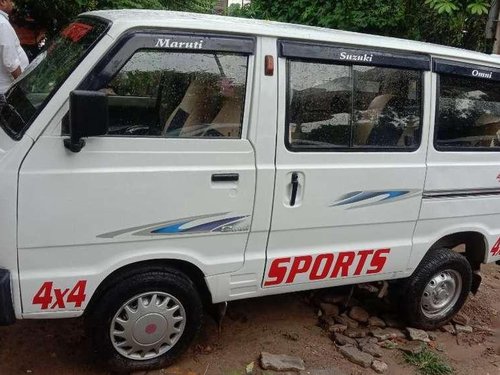 Maruti Suzuki Omni 8 STR BS-III, 2015, MT for sale in Lucknow 