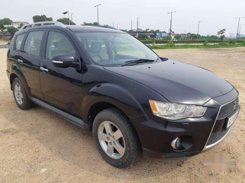 Used 2010 Mitsubishi Outlander 2.4 AT in Ahmedabad 