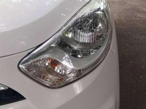 Hyundai i10 Magna 2013 MT for sale in Ahmedabad 