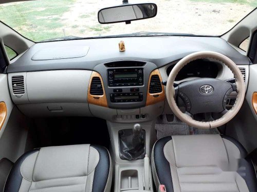 Toyota Innova 2.5 V 8 STR, 2009, MT in Ahmedabad 