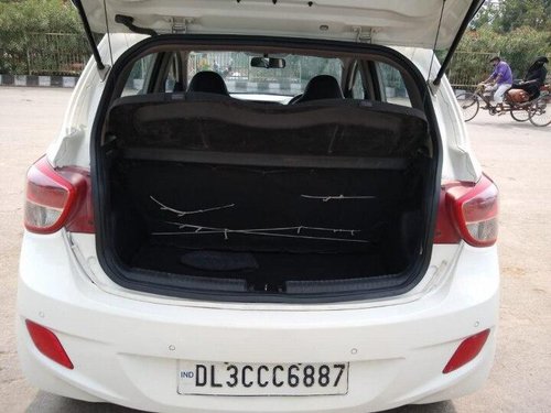 Used Hyundai Grand i10 Sportz 2015 MT for sale in New Delhi