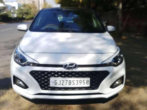 2018 Hyundai Elite i20 Asta 1.4 CRDi MT in Ahmedabad 