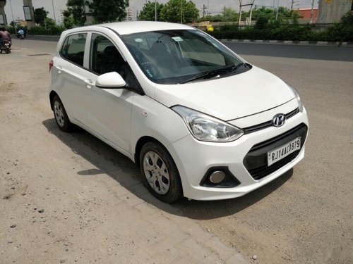 Hyundai Grand i10 1.2 CRDi Magna 2015 MT in Jaipur 