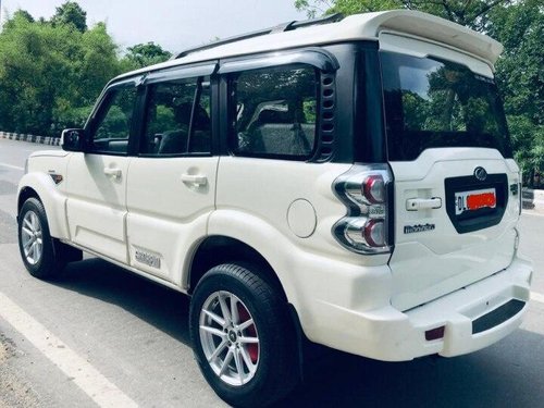 Used Mahindra Scorpio 2016 MT for sale in New Delhi