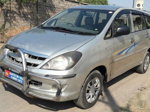 Toyota Innova 2007 MT for sale in Hyderabad 