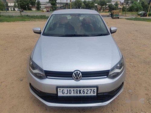 Volkswagen Polo Comfortline, 2015, MT in Ahmedabad 