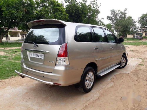 Toyota Innova 2.5 V 8 STR, 2009, MT in Ahmedabad 