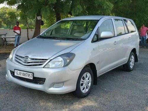 Toyota Innova 2011 MT for sale in Ahmedabad 