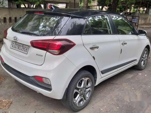 2018 Hyundai Elite i20 Asta 1.4 CRDi MT in Ahmedabad 