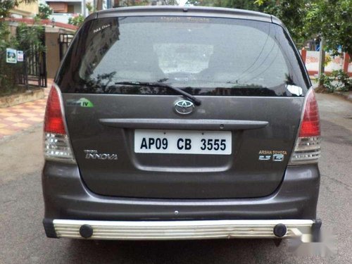 Toyota Innova 2.5 G BS IV 7 STR, 2010, MT in Hyderabad 