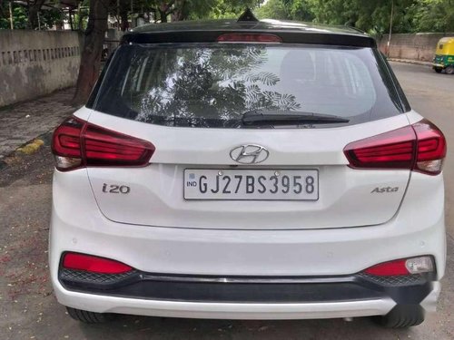 2018 Hyundai Elite i20 Asta 1.4 CRDi MT in Ahmedabad 