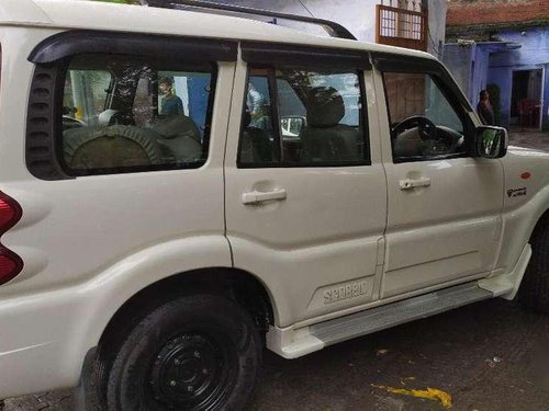 Used 2013 Mahindra Scorpio MT for sale in Kanpur 