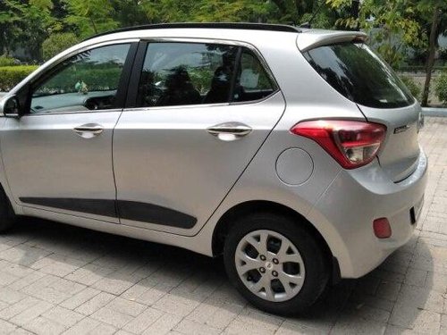 Hyundai Grand i10 Sportz 2015 MT for sale in Ahmedabad 