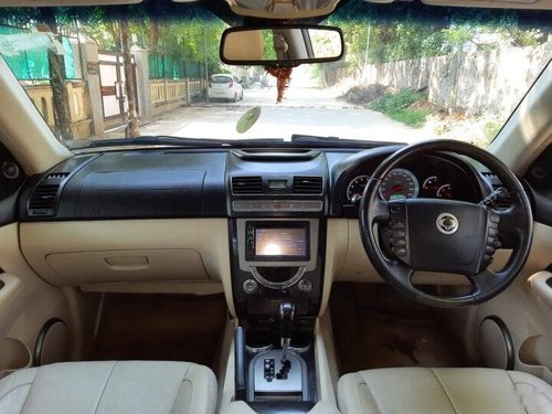 Mahindra Ssangyong Rexton RX7 2013 AT in Ahmedabad 