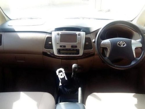 Used 2015 Toyota Innova MT for sale in New Delhi