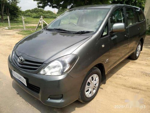 Toyota Innova 2.5 G 7 STR BS-III, 2011, MT in Ahmedabad 