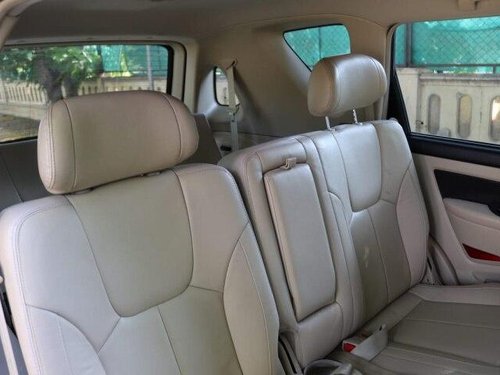 Mahindra Ssangyong Rexton RX7 2013 AT in Ahmedabad 