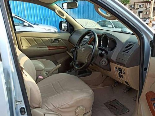 Toyota Fortuner 3.0 4x4 , 2010, Diesel MT in Gandhinagar 