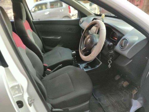 Used Renault Kwid 2017 MT for sale in Kolkata