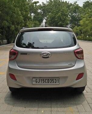 Hyundai Grand i10 Sportz 2015 MT for sale in Ahmedabad 