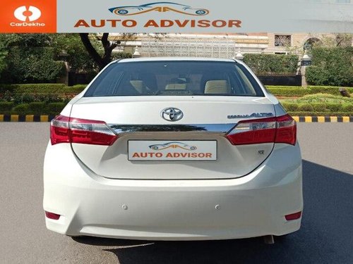 Used Toyota Corolla Altis 1.8 G 2014 MT for sale in New Delhi