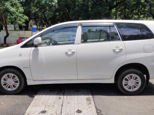 Toyota Innova 2.5 G (Diesel) 8 Seater 2012 MT in Mumbai 