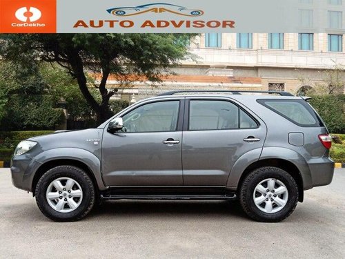 Used Toyota Fortuner 2.8 4WD 2011 MT for sale in New Delhi