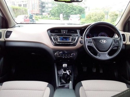 Used Hyundai i20 Asta 2016 MT for sale in New Delhi