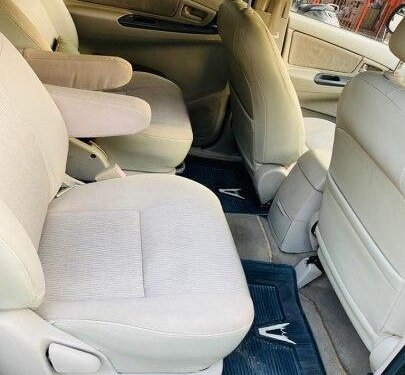 Used Toyota Innova 2011 MT for sale in New Delhi