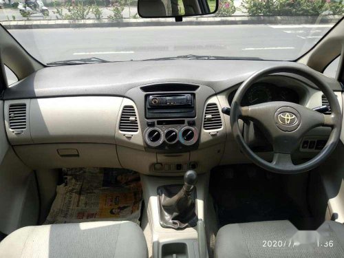 Toyota Innova 2.5 G 7 STR BS-III, 2011, MT in Ahmedabad 