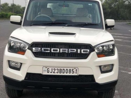 Used 2015 Mahindra Scorpio MT for sale in Vadodara