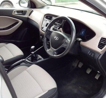 Used Hyundai i20 Asta 2016 MT for sale in New Delhi