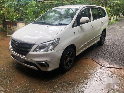 Used Toyota Innova 2014 MT for sale in Kannur 