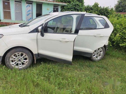 Used Ford Ecosport 2013 MT for sale in Varanasi 